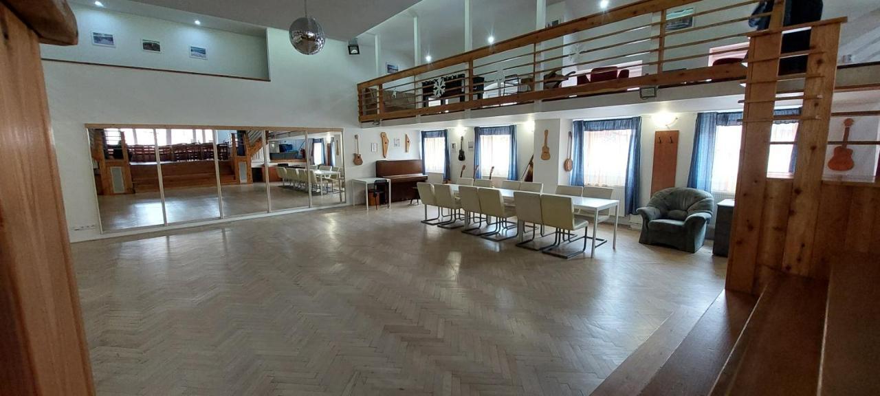 Horska Chata Plzenka Pernink Buitenkant foto