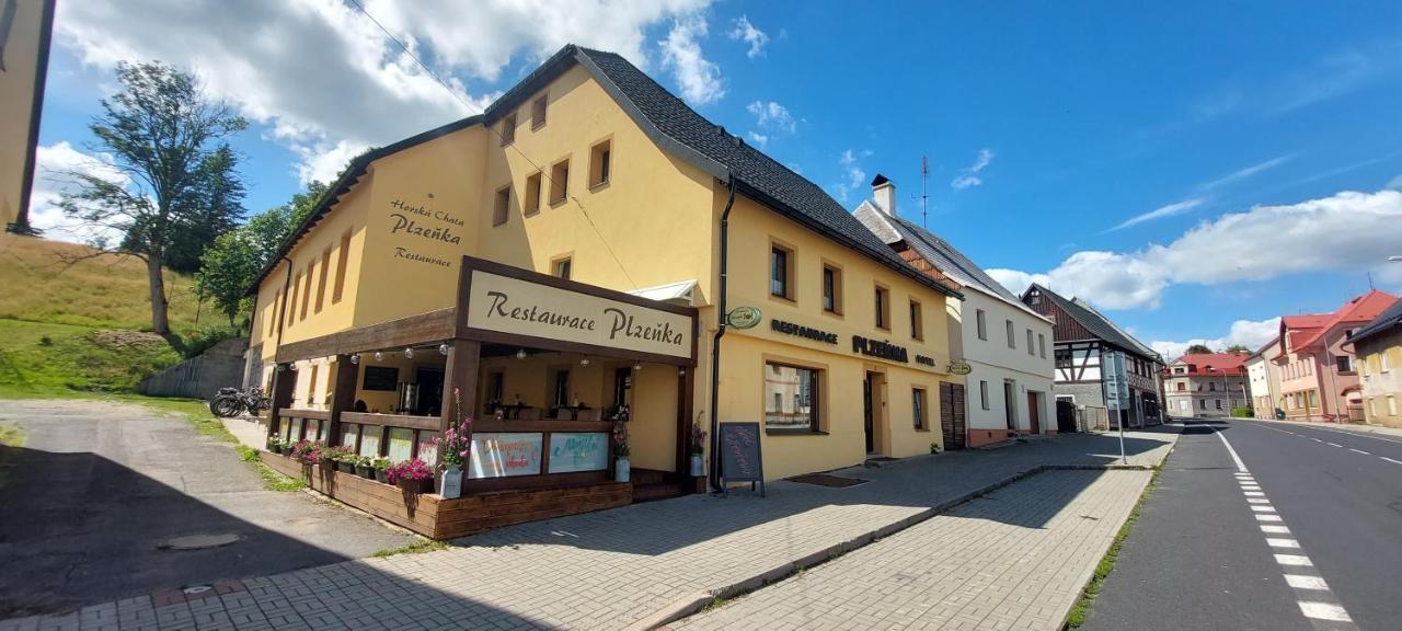 Horska Chata Plzenka Pernink Buitenkant foto