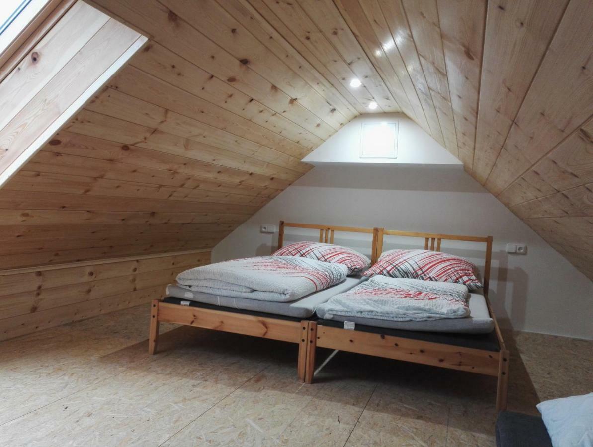 Horska Chata Plzenka Pernink Buitenkant foto